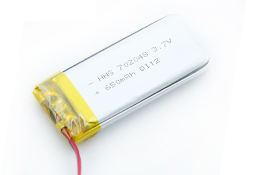 HHS Wholesale 702048 3.7V 650Mah Li-polymer Rechargeable Battery With Bms